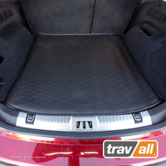 Tavaratilamatto Ford Edge 2014- | Travall merkkikohtaiset kumimatot autosi lattioille - Edullisesti Carkone verkkokaupasta