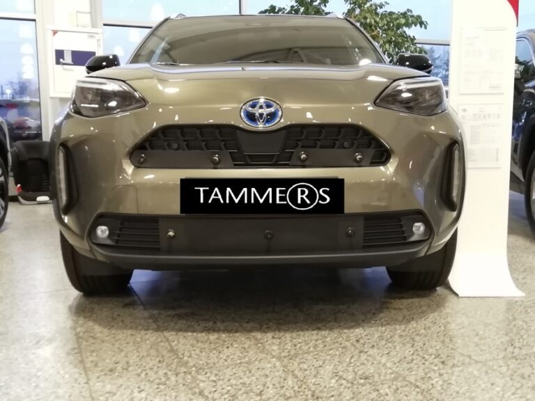 Maskisuoja Toyota Yaris Cross 2022-