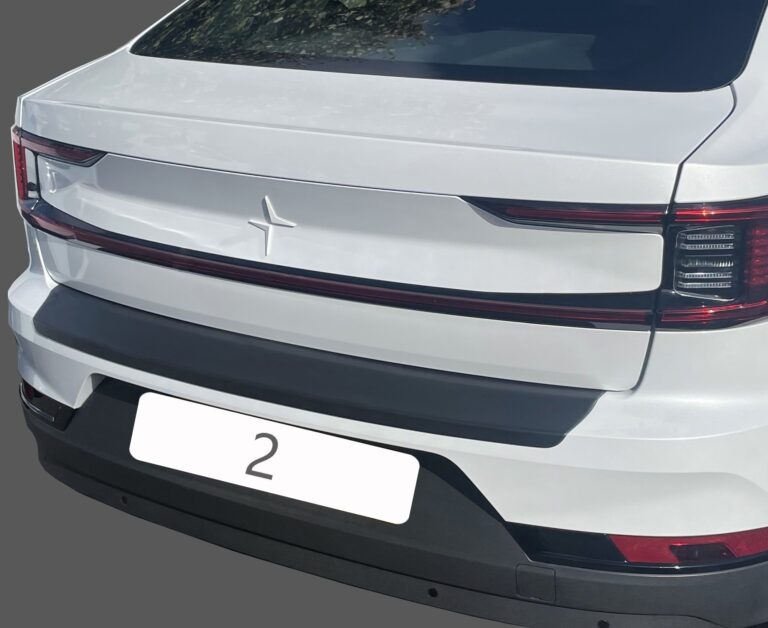Takapuskurin kolhusuoja Polestar 2 2020-