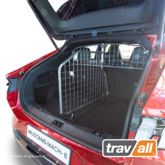 Tilanjakaja Ford Mustang MACH-E -Automalliisi sopivaksi tehty Travall tilanjakajat turvallisuuden takaamiseksi - Carkone verkkokaupasta